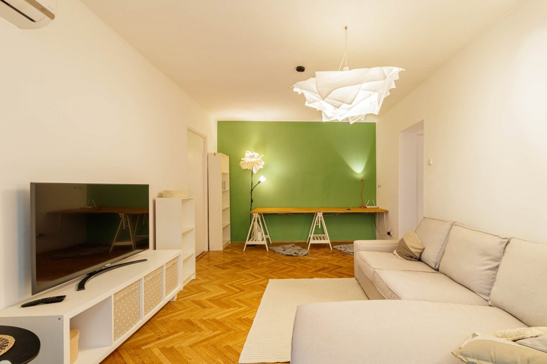 Bd. Basarabia - 2 camere cald si primitor