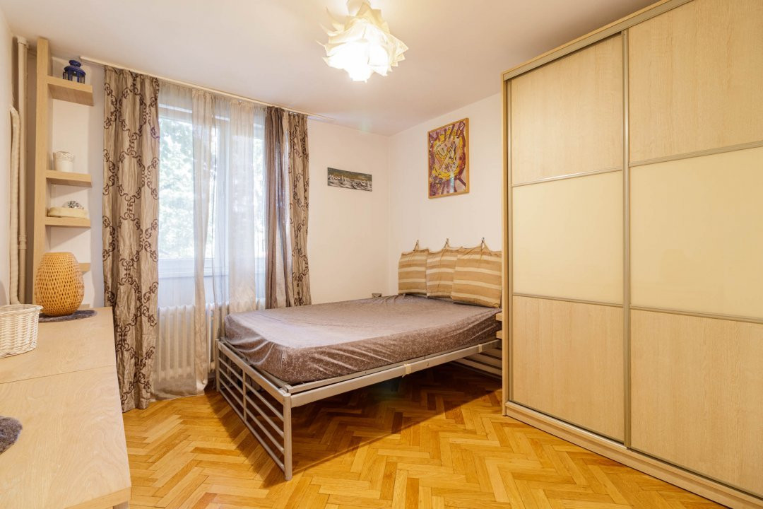 Bd. Basarabia - 2 camere cald si primitor